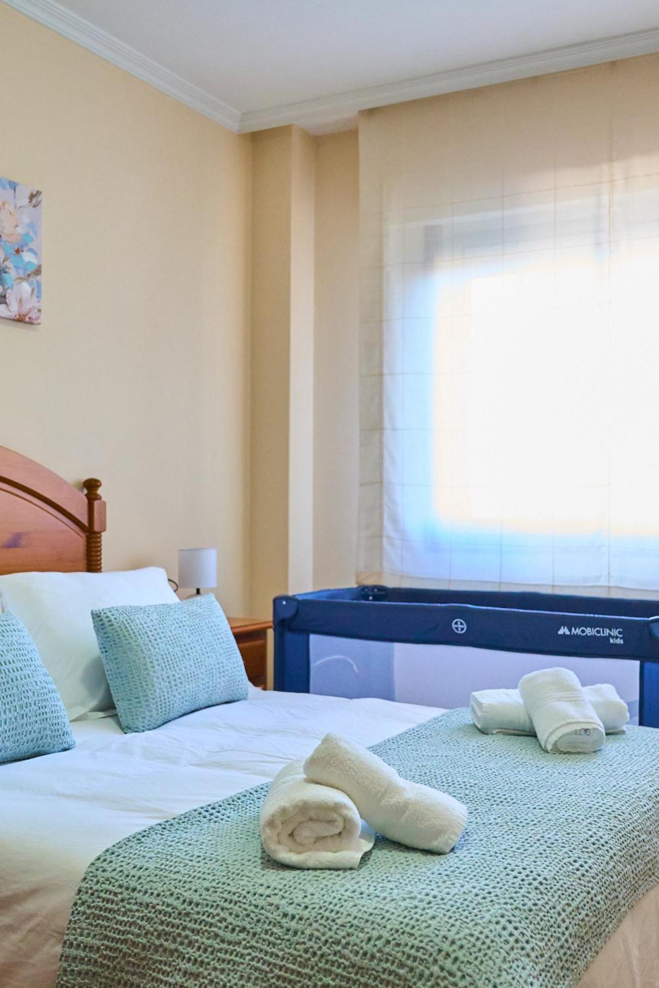 Terraza, 20Min Playas, Lavadora & Secadora, X2 Parking Apartment Понтеведра Екстериор снимка